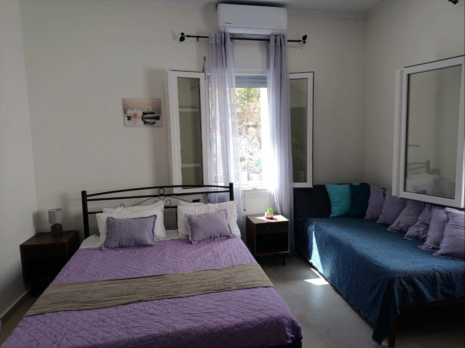 IMG-1bac24fd0d2ce9f03eb1b9b8269afa46-V