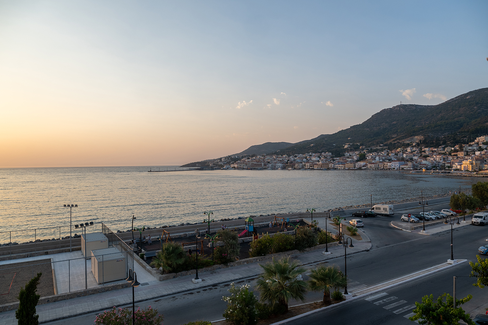 Σπίτι Βαθύ -11