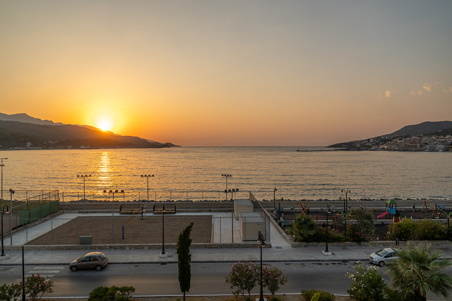 Σπίτι Βαθύ -24